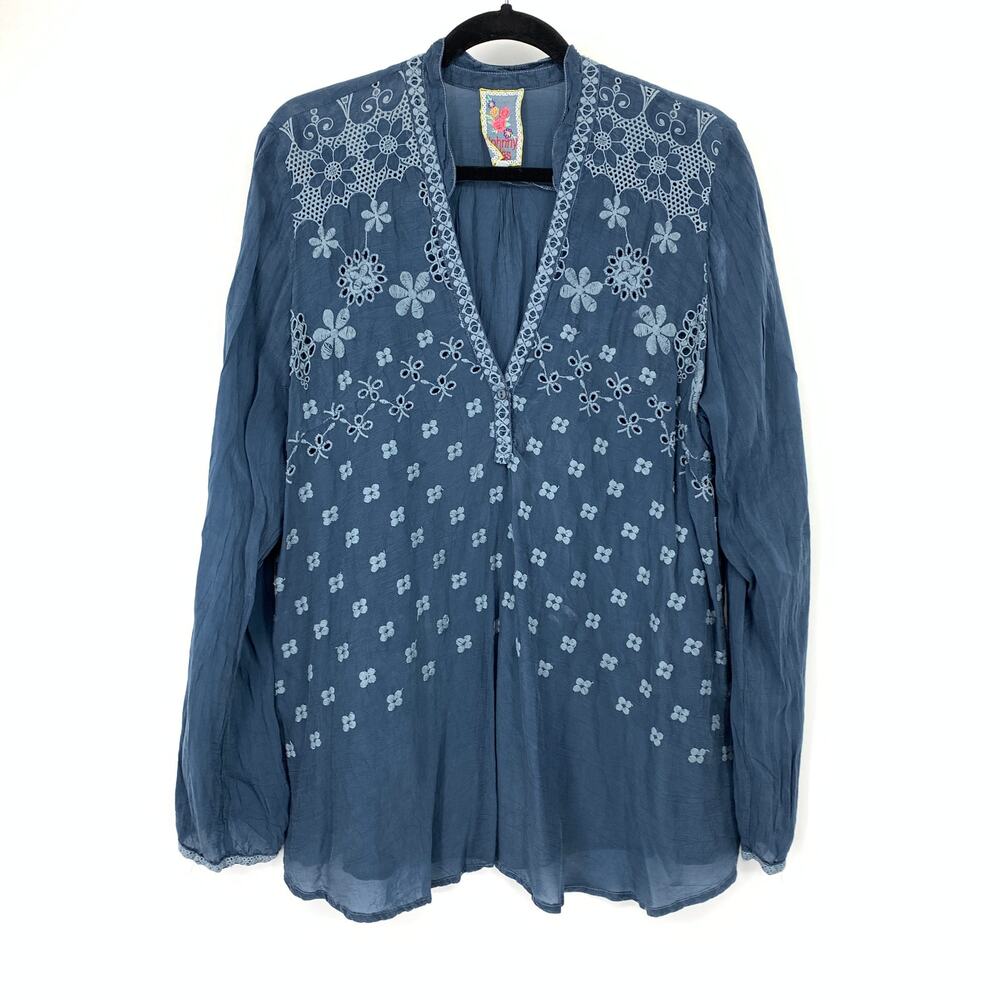 Johnny Was Womens L Blue Tonal Eyelet Embroidered Peasant Blouse Artsy